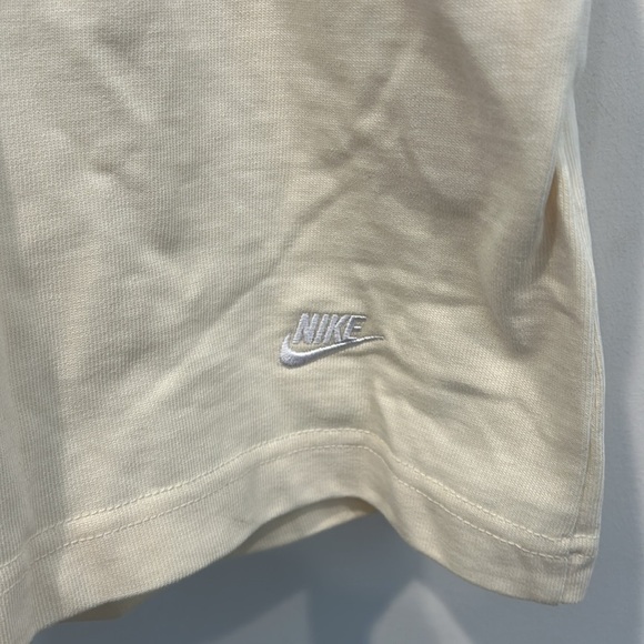 Nike egg cream kids size large romper sleeveless snap from New with tags - Picture 3 of 6